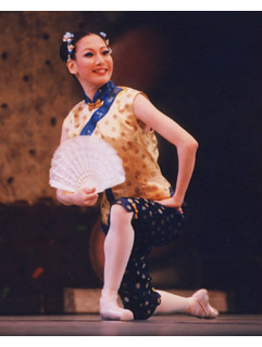 中国の踊り(青系)：くるみ割り人形